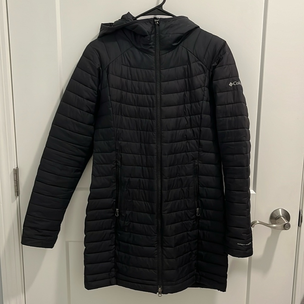 Mid/Long Black Columbia Coat. Omni Heat, Lined and Hooded. Size XS.